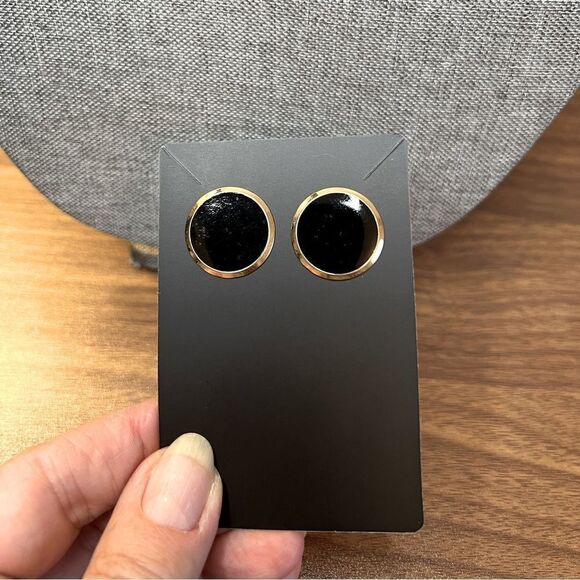 Handcrafted Minimalist Style Circular Gold Tone and Black Disc Pierced Earrings - Picture 3 of 5